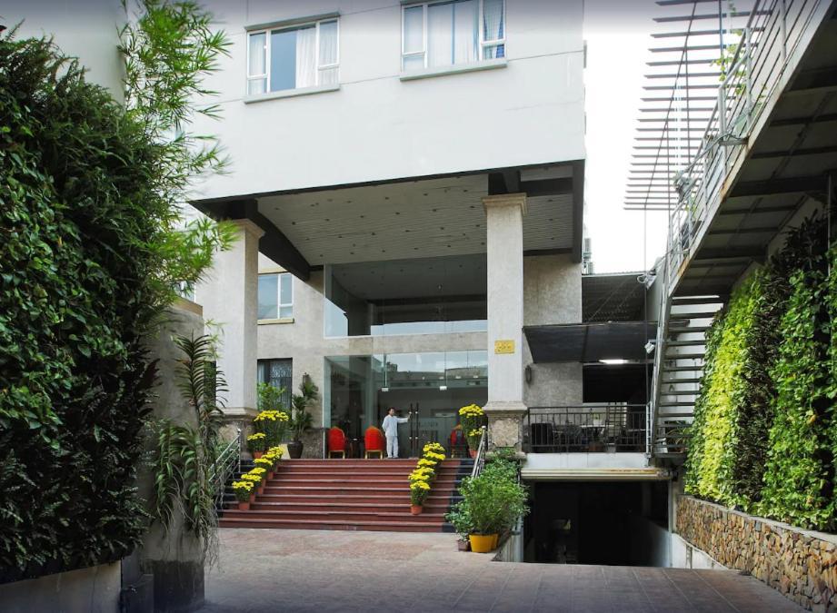 Cozrum Lux - The Arrivals Hotel Ciudad Ho Chi Minh  Exterior foto